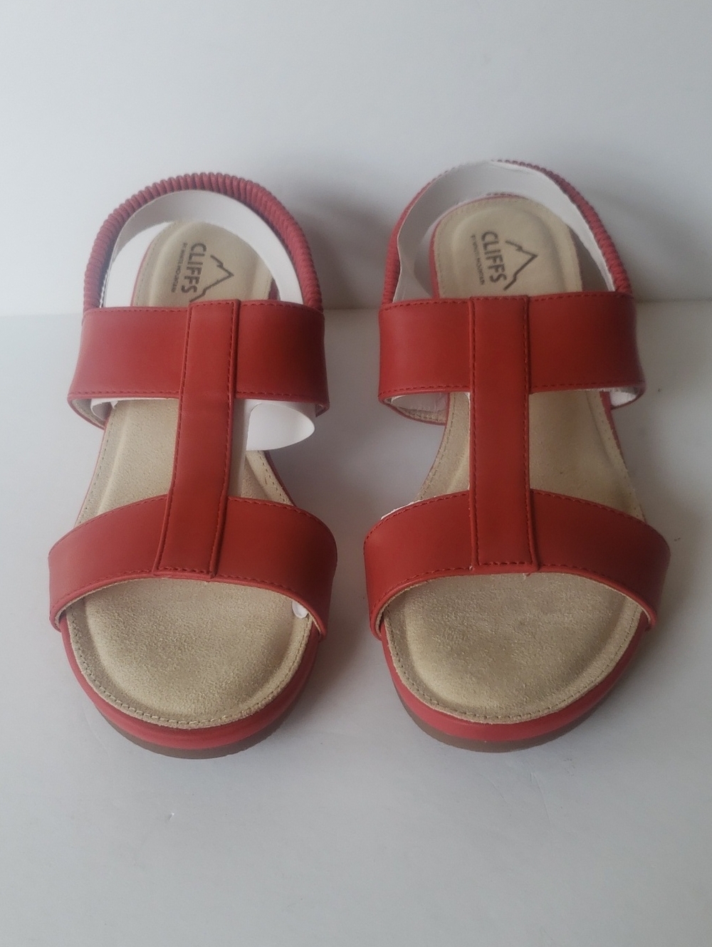 Cliffs by White Mountain Red Candea Wedge Sandal, Size 10